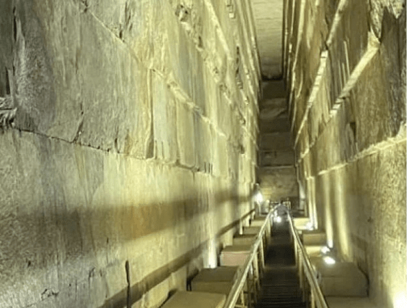 Private Access Tour The Great Pyramid of Khufu Cheops