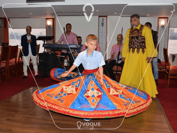 Crucero con cena en El Cairo: